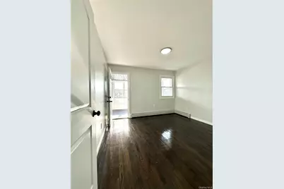 25416 Craft Avenue #1, Rosedale, NY 11422 - Photo 11