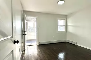 254-16 Craft Ave, Rosedale, NY 11422 - Photo 11