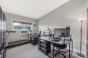 22 Ivy St, Farmingdale, NY 11735 - Photo 17