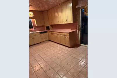 15 Dugan Lane, Yonkers, NY 10710 - Photo 7