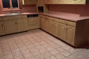 15 Dugan Ln, Yonkers, NY 10710 - Photo 5