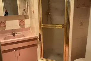 15 Dugan Ln, Yonkers, NY 10710 - Photo 13