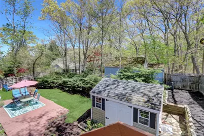 25 Zenith Road, Rocky Point, NY 11778 - Photo 9