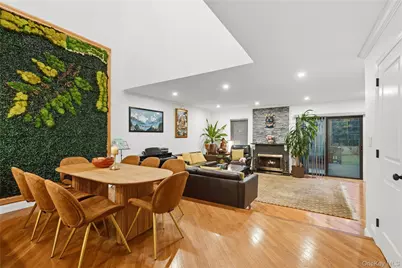 93 Estate Drive, Jericho, NY 11753 - Photo 13