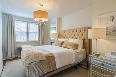 31 Jacobson Avenue, Huntington, NY 11743 - Photo 15