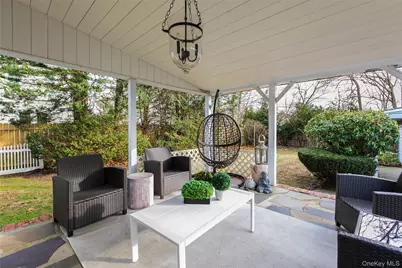 31 Jacobson Avenue, Huntington, NY 11743 - Photo 27