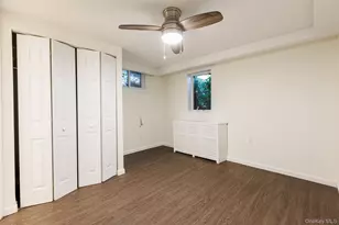 31 Jacobson Ave, Huntington, NY 11743 - Photo 23