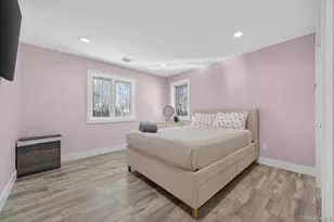 14 Woodland Dr, Old Bethpage, NY 11804 - Photo 19