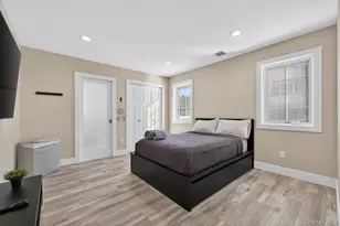 14 Woodland Dr, Old Bethpage, NY 11804 - Photo 17