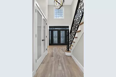 14 Woodland Drive, Old Bethpage, NY 11804 - Photo 3