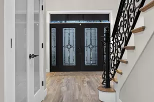 14 Woodland Dr, Old Bethpage, NY 11804 - Photo 3