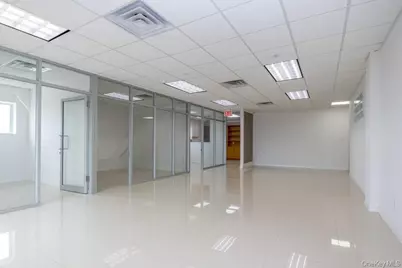 136-33 37th Avenue #8C, Flushing, NY 11354 - Photo 5