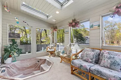 5045 Main Bayview Road, Southold, NY 11971 - Photo 9