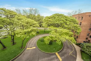 620 Pelham Rd, New Rochelle, NY 10805 - Photo 3