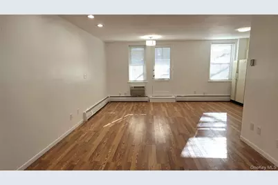 30 Daley Place #146, Lynbrook, NY 11563 - Photo 5