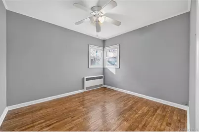 128 Beech Street, Floral Park, NY 11001 - Photo 9