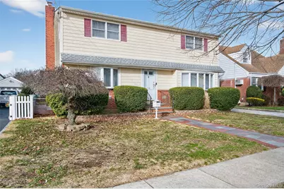 128 Beech Street, Floral Park, NY 11001 - Photo 1