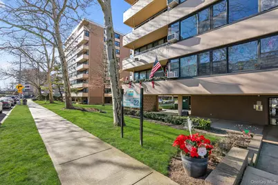 166-40 Powells Cove Blvd #2A, Whitestone, NY 11357 - Photo 11