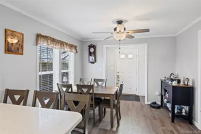 1661 Old Country Road #351B, Riverhead, NY 11901 - Photo 9