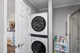 1661 Old Country Rd, Riverhead, NY 11901 - Photo 17