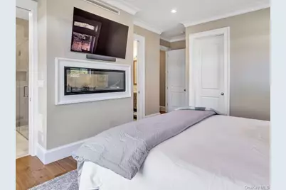 17 Adam Lane, Westhampton Beach, NY 11978 - Photo 9