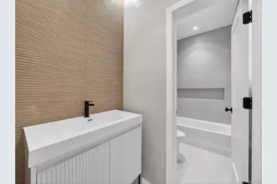 13 Elener Lane #202, Spring Valley, NY 10977 - Photo 27