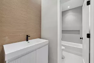 13 Elener Ln, Spring Valley, NY 10977 - Photo 27