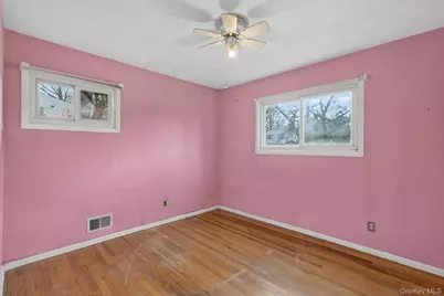 10 Fleetwood Avenue, Chestnut Ridge, NY 10977 - Photo 13