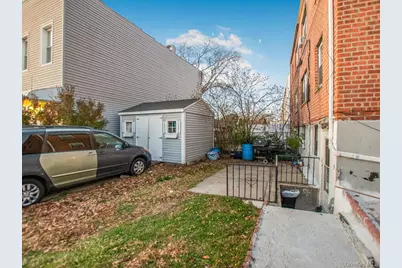 4190 E Tremont Avenue, Bronx, NY 10465 - Photo 23