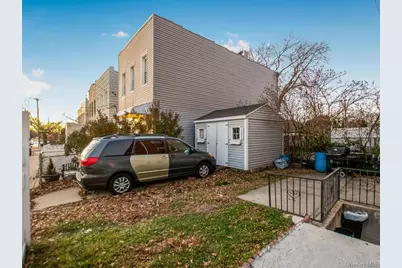 4190 E Tremont Avenue, Bronx, NY 10465 - Photo 27