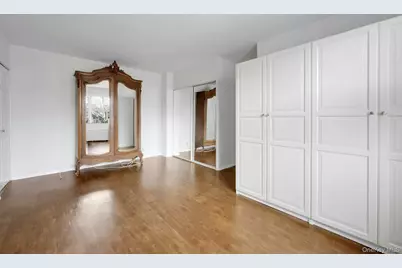 260 Garth Road #4E4, Scarsdale, NY 10583 - Photo 21