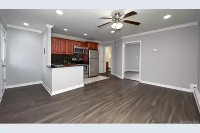 184 Hallock Road #1G1, Lake Grove, NY 11755 - Photo 3