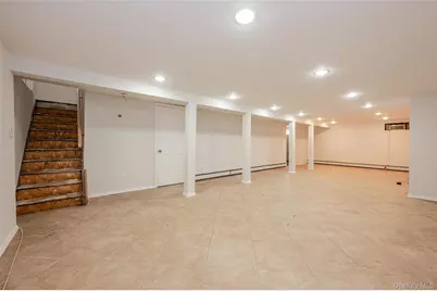 1139 Waverly Avenue, Farmingville, NY 11738 - Photo 11