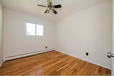 1139 Waverly Avenue, Farmingville, NY 11738 - Photo 7