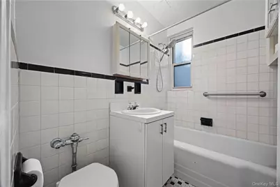 480 Riverdale #2U, Yonkers, NY 10705 - Photo 13