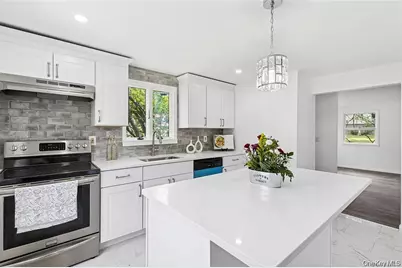 46 Saint George Drive, Shirley, NY 11967 - Photo 3