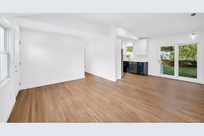 12 George Street, Hampton Bays, NY 11946 - Photo 11