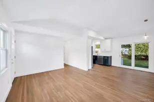 12 George St, Hampton Bays, NY 11946 - Photo 11