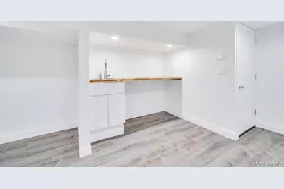 12 George Street, Hampton Bays, NY 11946 - Photo 27