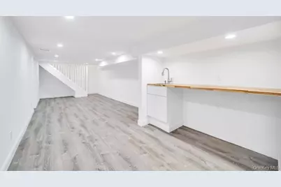 12 George Street, Hampton Bays, NY 11946 - Photo 25