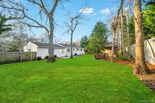 12 George St, Hampton Bays, NY 11946 - Photo 7