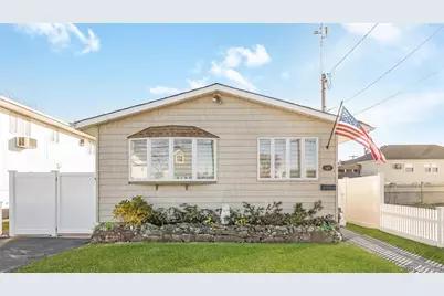 147 W Hampton Road, Lindenhurst, NY 11757 - Photo 1