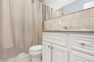 147 W Hampton Rd, Lindenhurst, NY 11757 - Photo 13