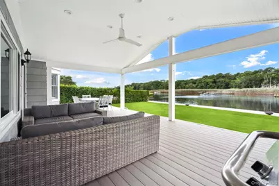 19 Bishop Avenue, Westhampton, NY 11977 - Photo 17