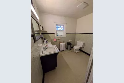 41 Stone Avenue, North Babylon, NY 11703 - Photo 15