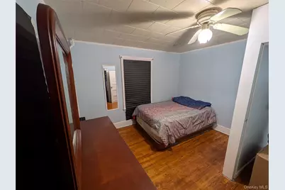 41 Stone Avenue, North Babylon, NY 11703 - Photo 9