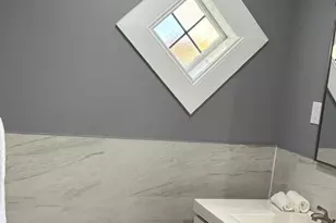 130-07 225th St, Springfield Gardens, NY 11413 - Photo 11