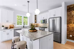 5102 Teaberry Ln, Fishkill, NY 12524 - Photo 3