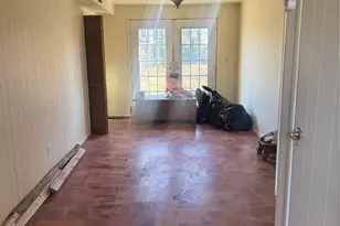 11 Marsha Ln, Brentwood, NY 11717 - Photo 7