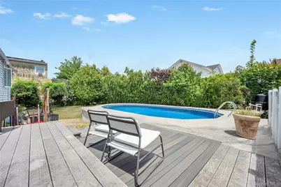 64 Hodson Avenue, Lynbrook, NY 11563 - Photo 3